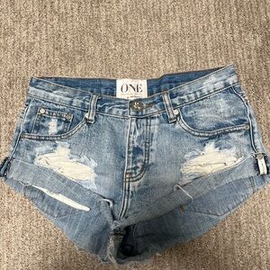 One Teaspoon denim shorts sz 25